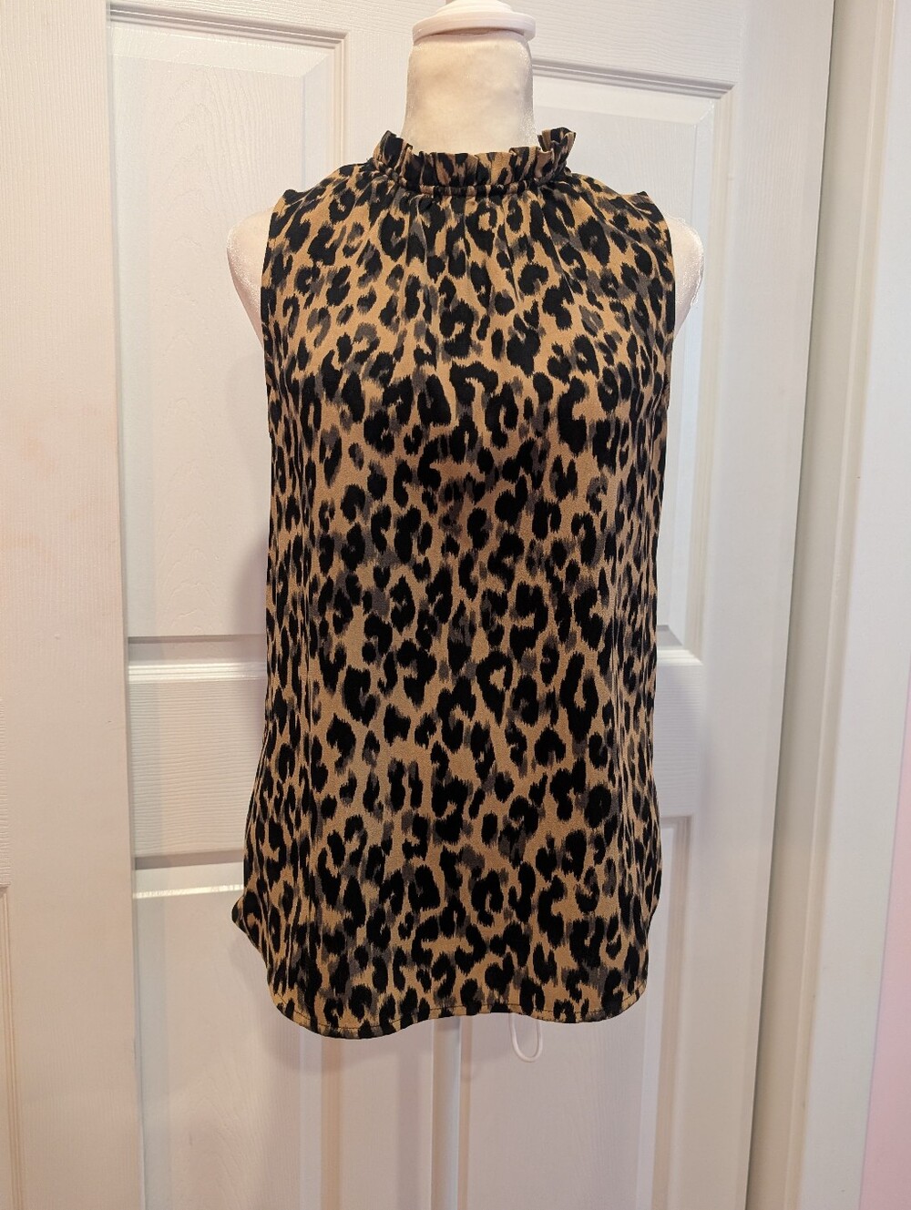 Halogen Leopard-Print Ruffle-Neck Camisole in Tan & Black